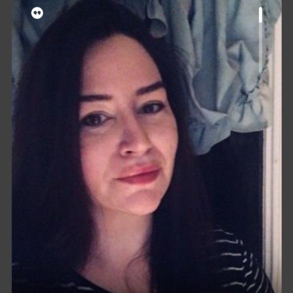 Meet your Posher, Candace - Picture 1 of 1